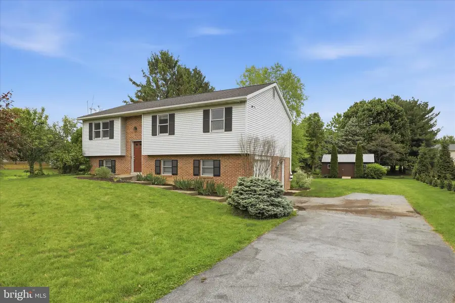 42 Pinewood Ave, Lititz, PA 17543 - #2