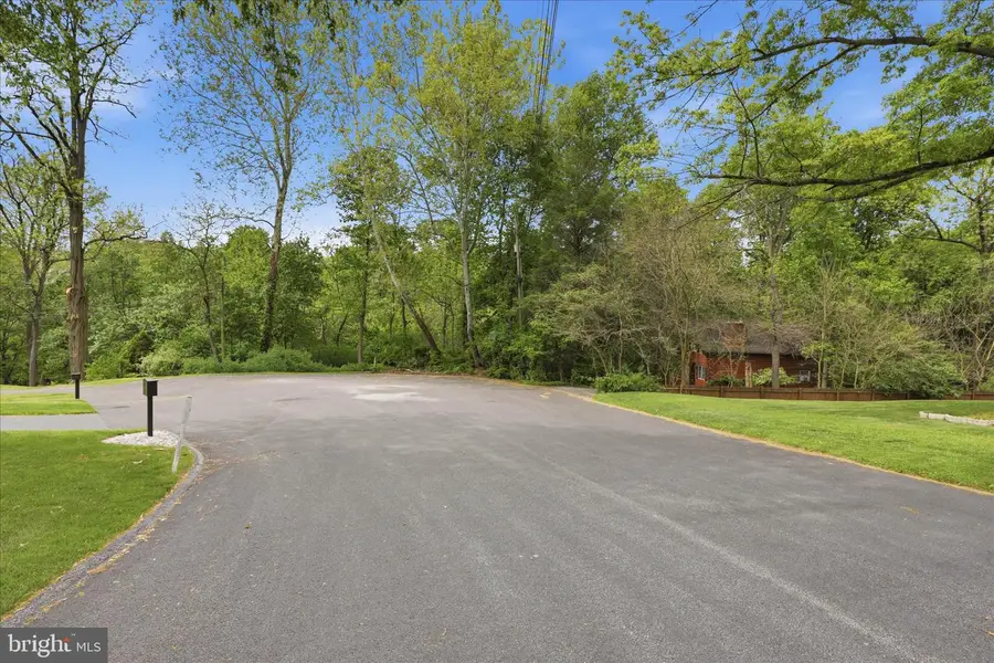 20 Star Lite Dr, Lititz, PA 17543 - #2