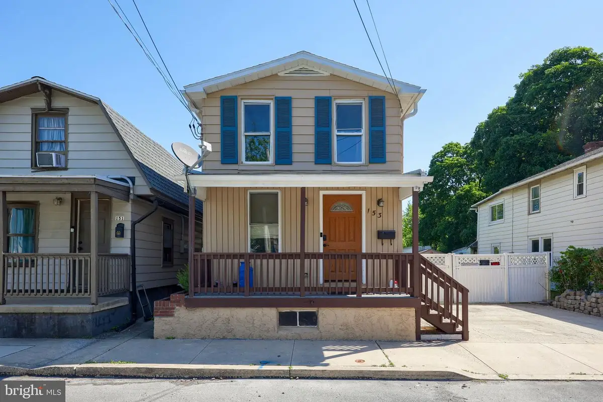 153 S Wolf St, Manheim, PA 17545 - #1