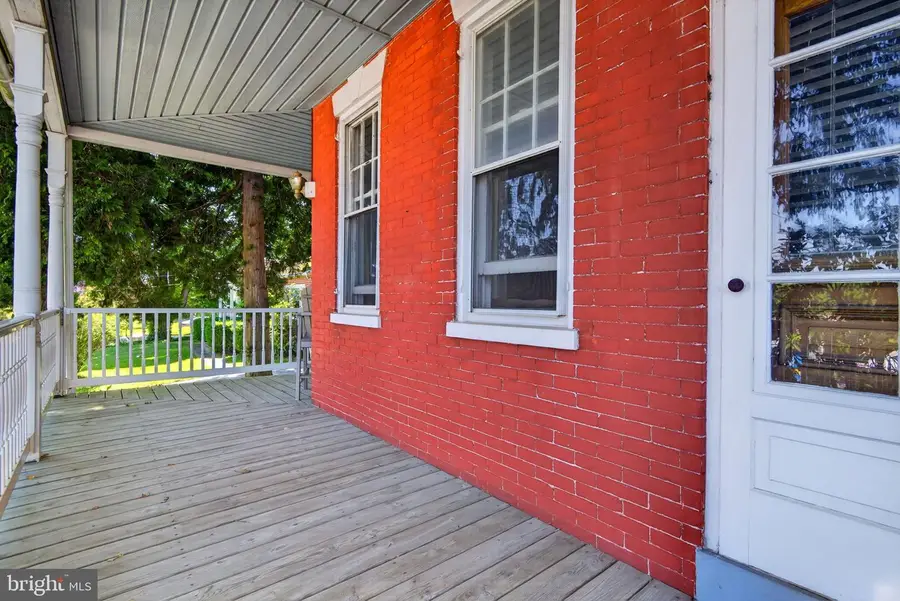 138 E New St, Mountville, PA 17554 - #2