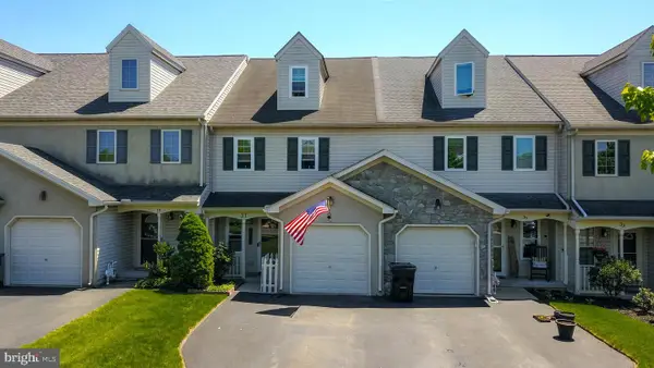 37 Grouse Dr, DENVER, PA 17517