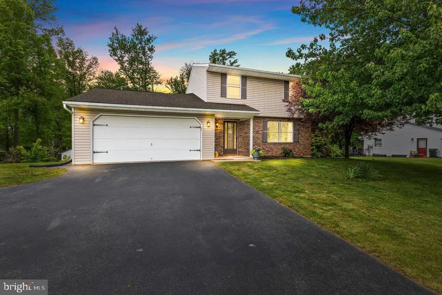 9 Homestead Dr, Denver, PA 17517 - #2