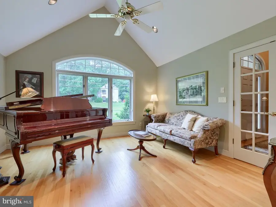 2813 Spring Valley Rd, Lancaster, PA 17601 - #2