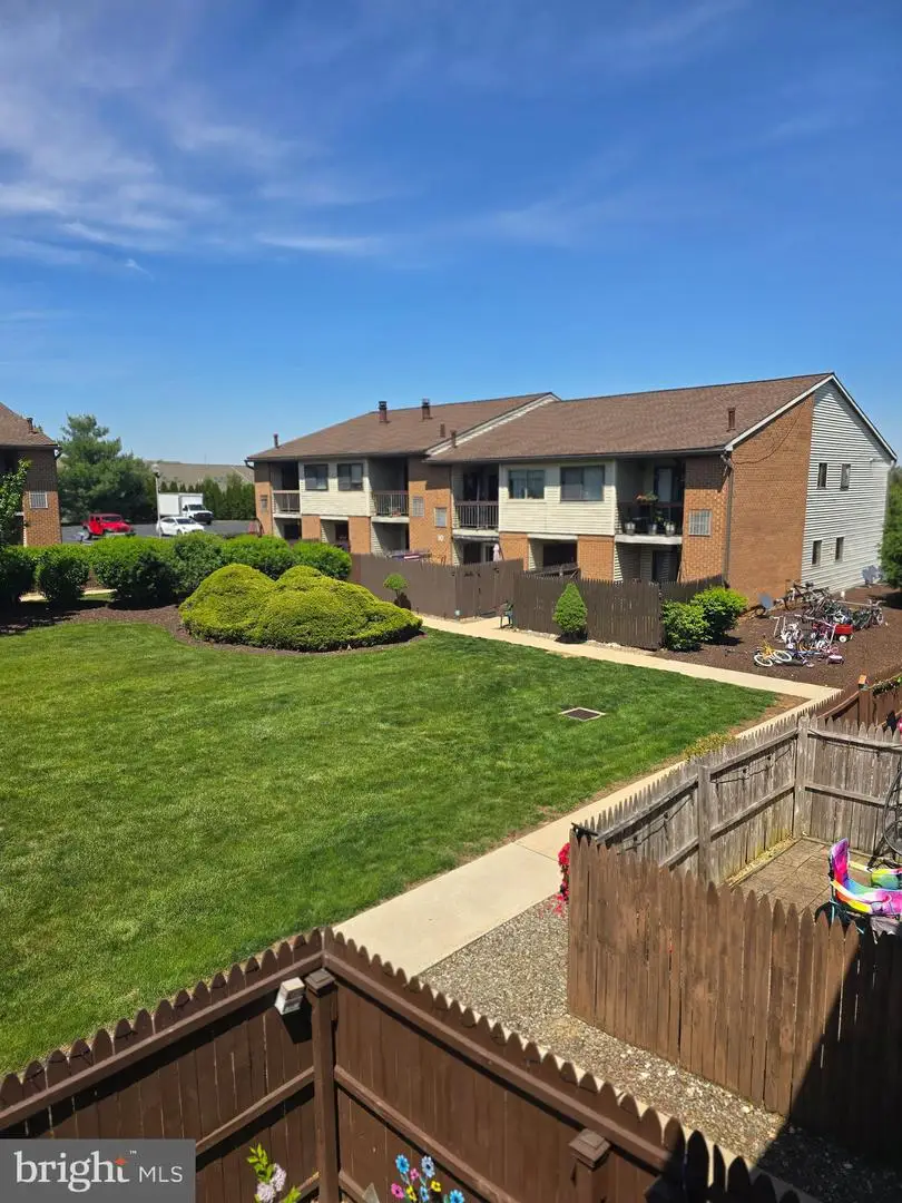147 Lancaster Est, Mount Joy, PA 17552 - #1