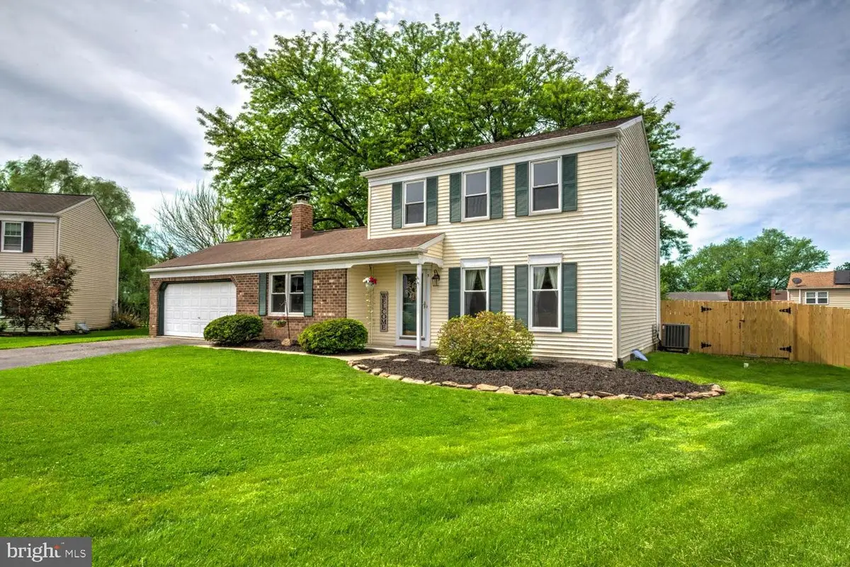 5 Lampost Ct, Willow Street, PA 17584 - #1