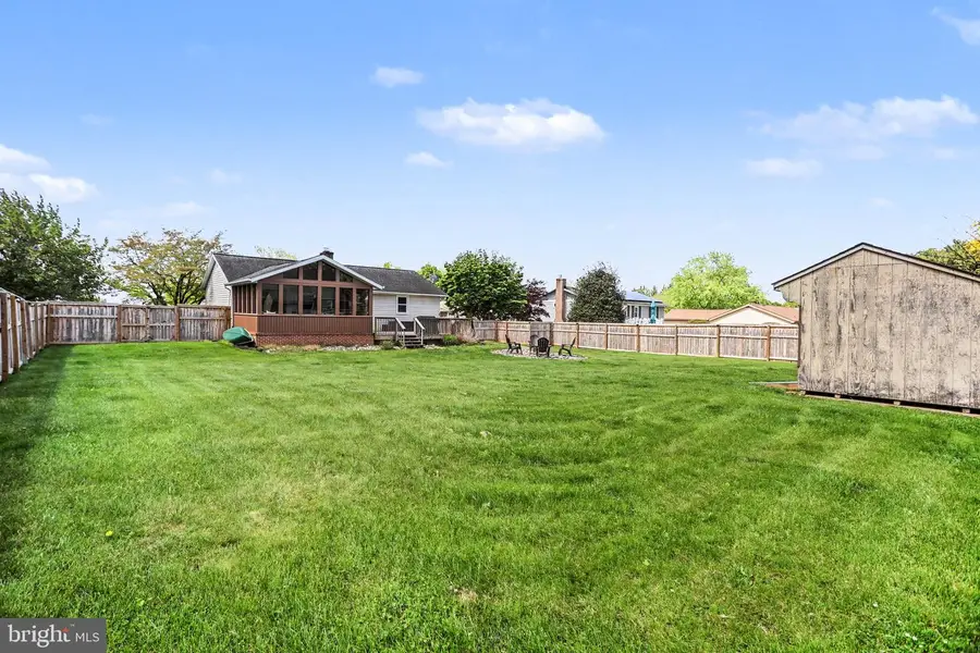1824 Rhoda Ave, Mount Joy, PA 17552 - #2