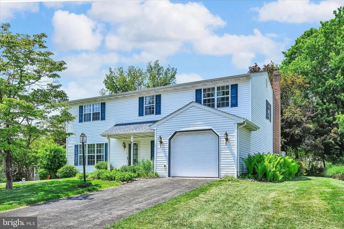 2531 Valley Dr, Lancaster, PA 17603 - #1