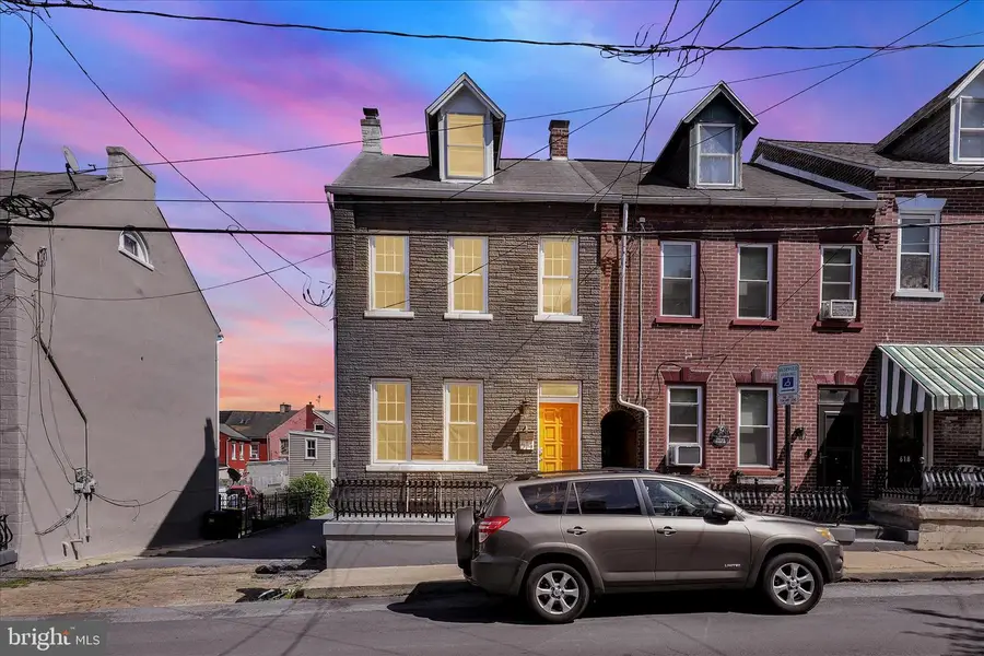 614 Saint Joseph St, Lancaster, PA 17603 - #3