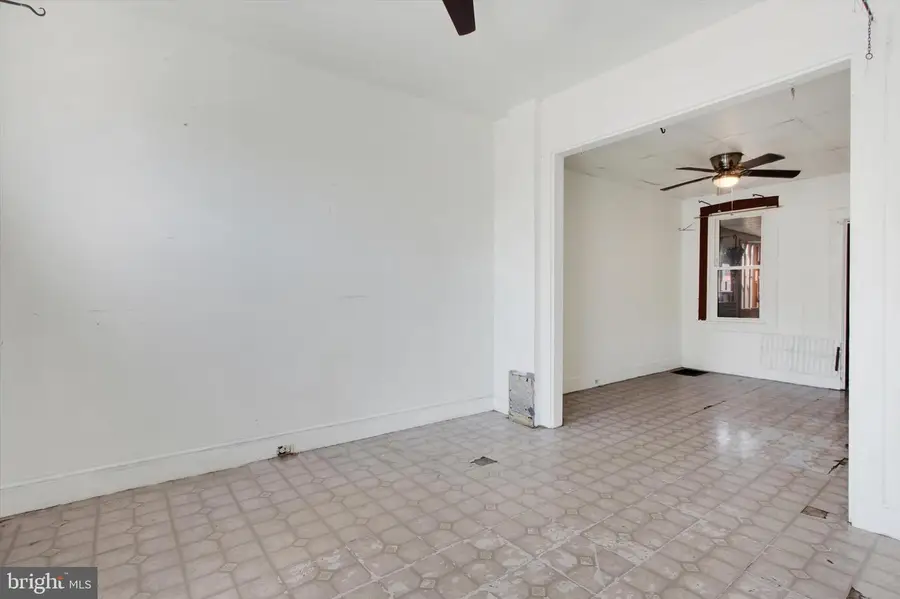 605 Poplar St, Lancaster, PA 17603 - #3