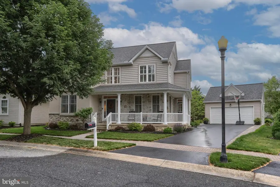 1017 Sloan St, Lititz, PA 17543 - #2