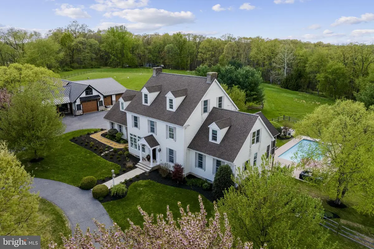 837 Ballstown Rd, Lititz, PA 17543 - #1