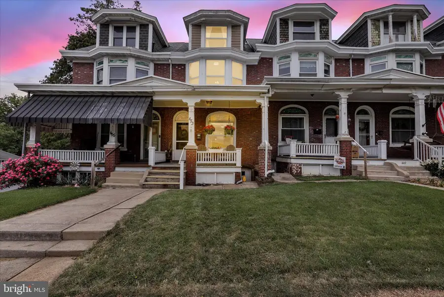 453 S State St, Ephrata, PA 17522 - #2