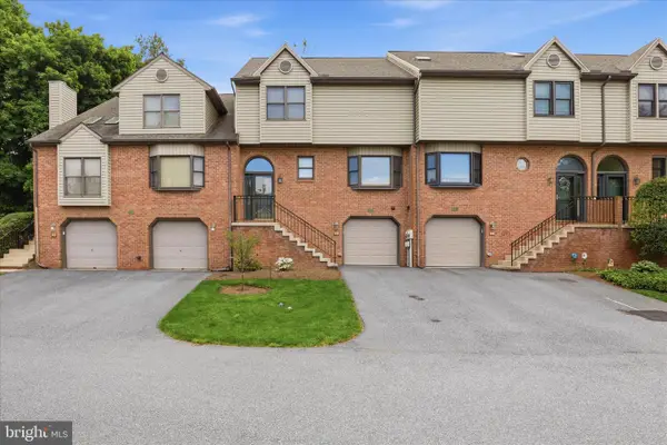 38 River Bend Park, LANCASTER, PA 17602