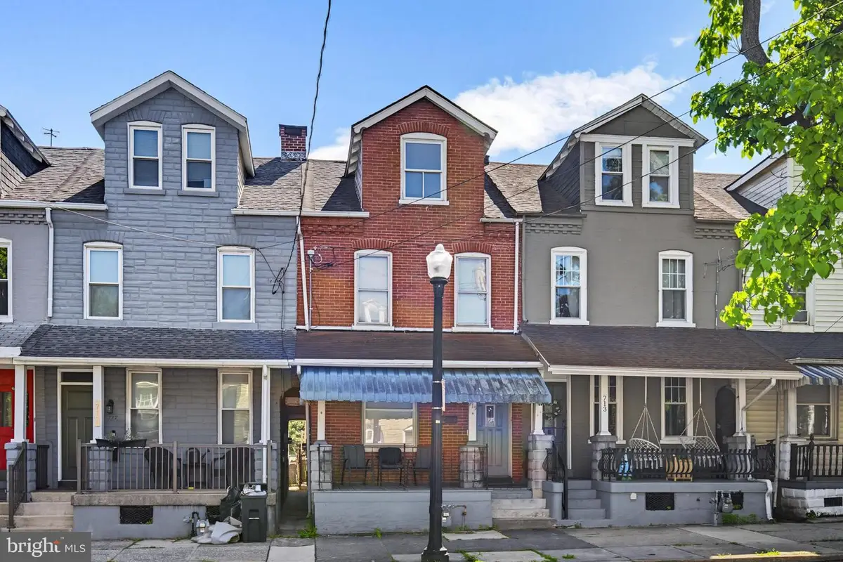 715 N Queen St, Lancaster, PA 17603 - #1