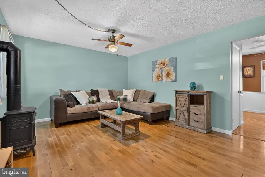 1088 Monticello Ln, Lancaster, PA 17603 - #3