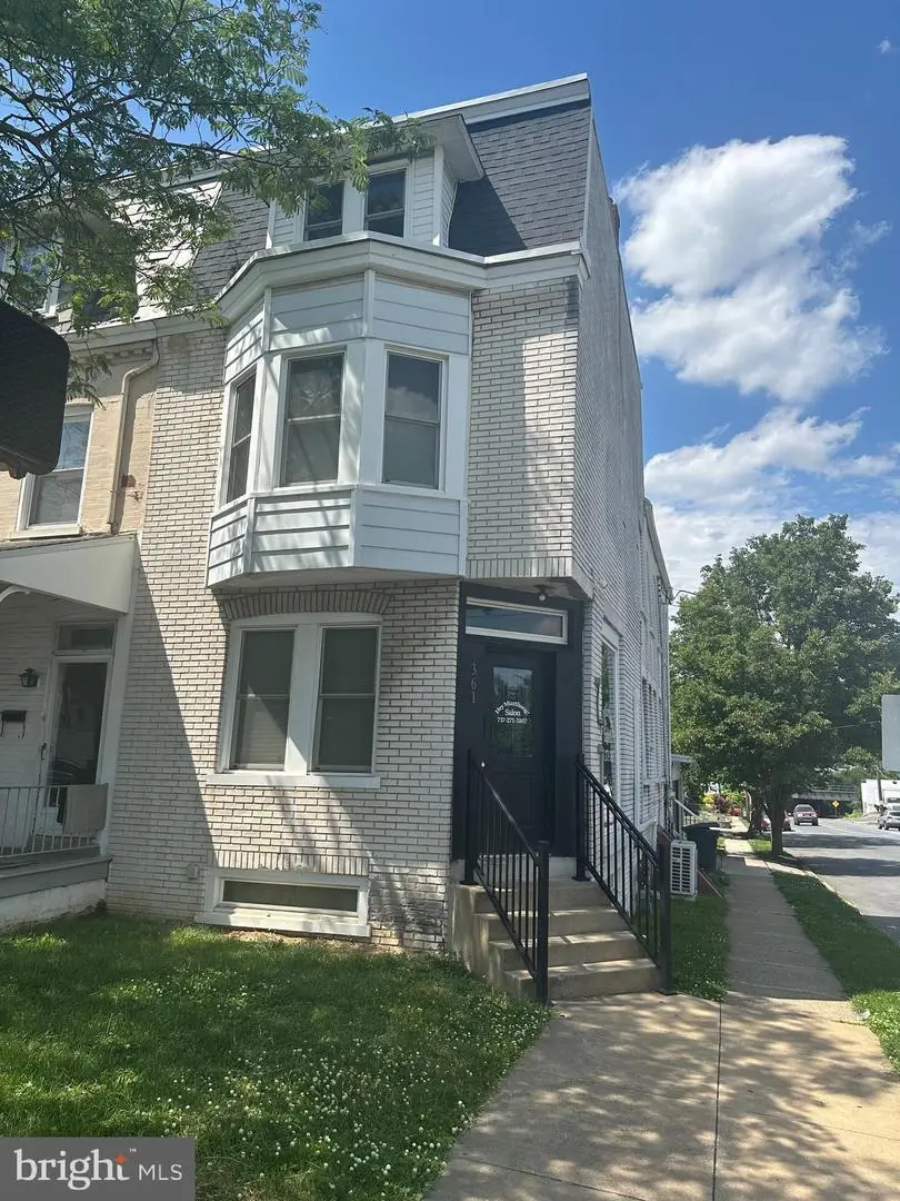 361 E Ross St, Lancaster, PA 17602 - #1