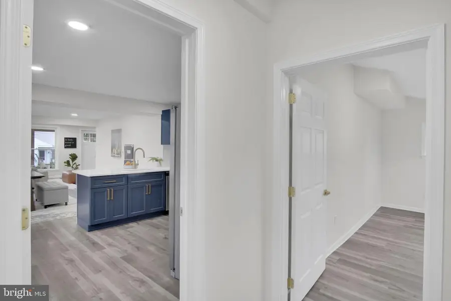 335 N Market St, Elizabethtown, PA 17022 - #3