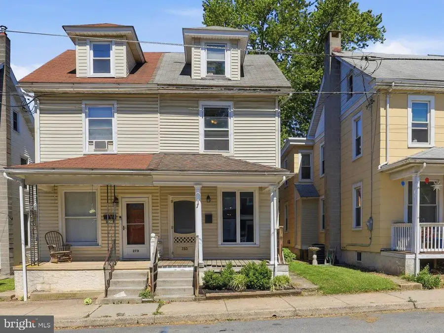 280 Duke St, Ephrata, PA 17522 - #2