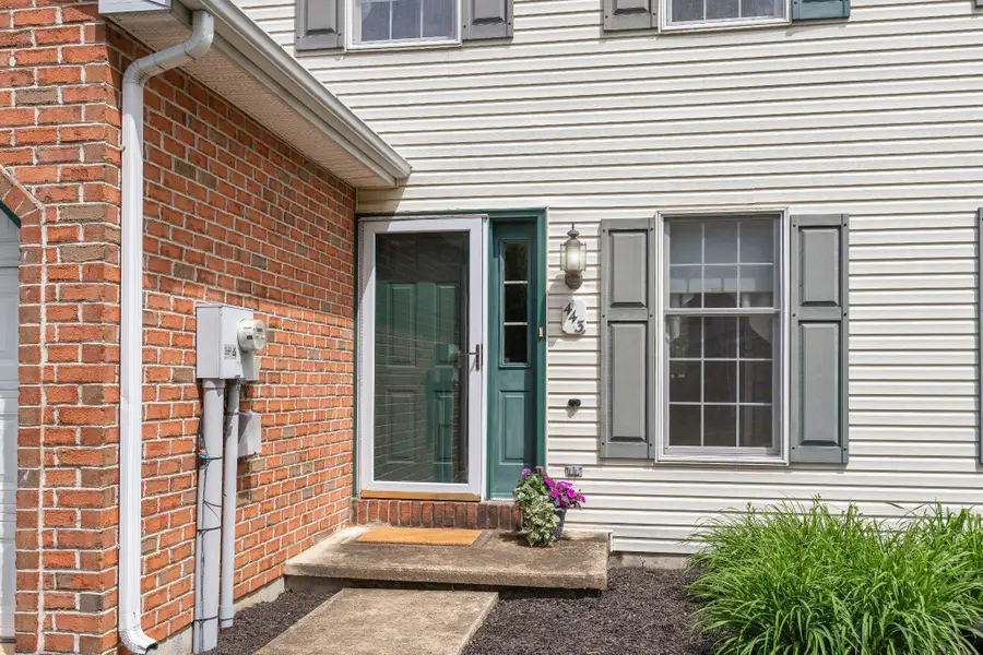 443 Crosswinds Dr, Lititz, PA 17543 - #3