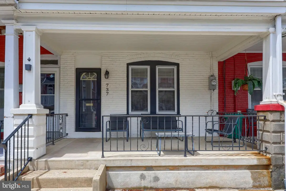 737 E Marion St, Lancaster, PA 17602 - #1