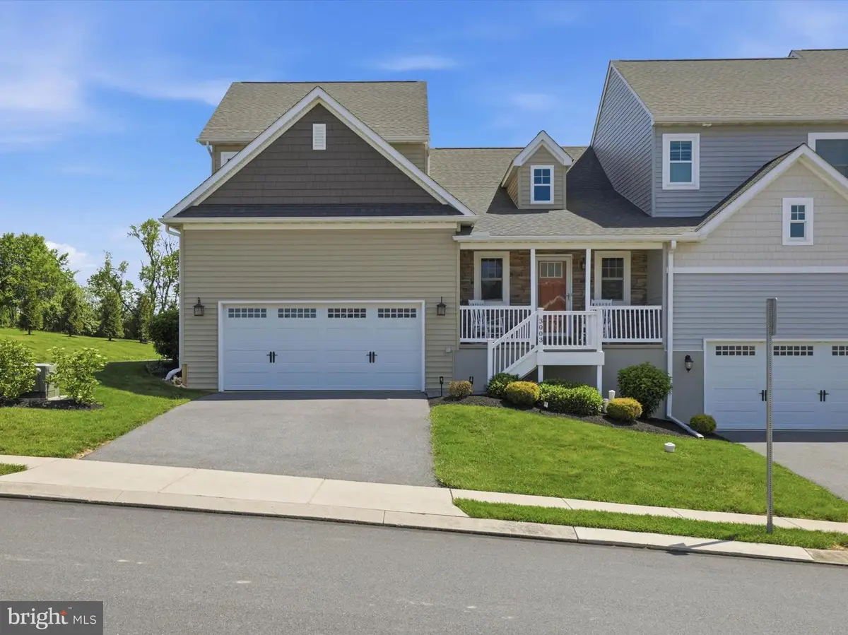 3003 Morning Thistle Ct, East Petersburg, PA 17520 - #1