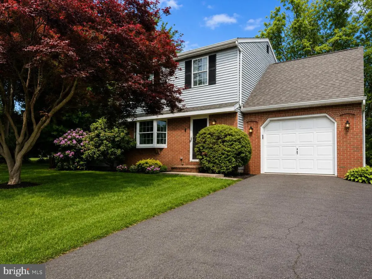 25 Turnbridge Dr, Lancaster, PA 17603 - #1