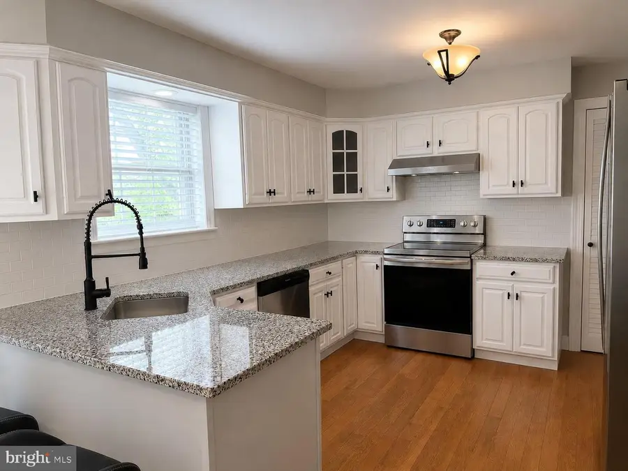 25 Turnbridge Dr, Lancaster, PA 17603 - #2