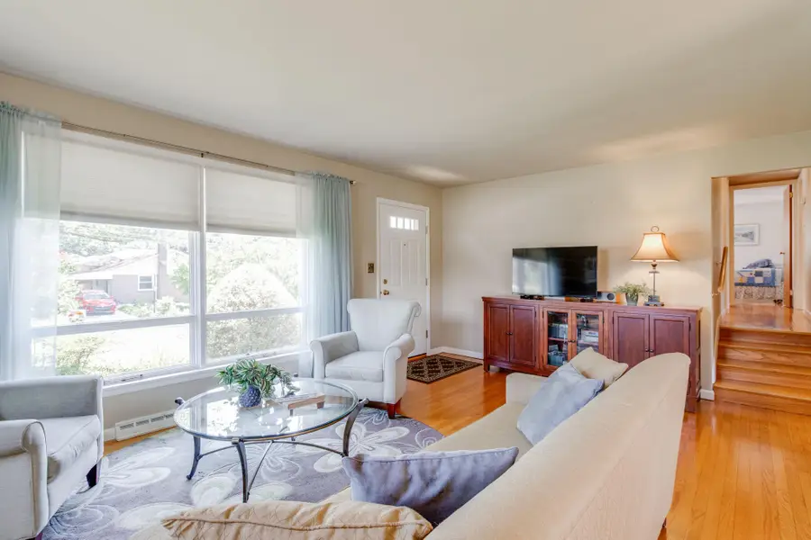 108 S 5th St, Akron, PA 17501 - #2