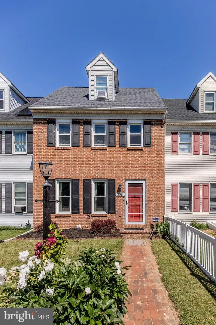 358 Cardinal Rd, Lititz, PA 17543 - #1