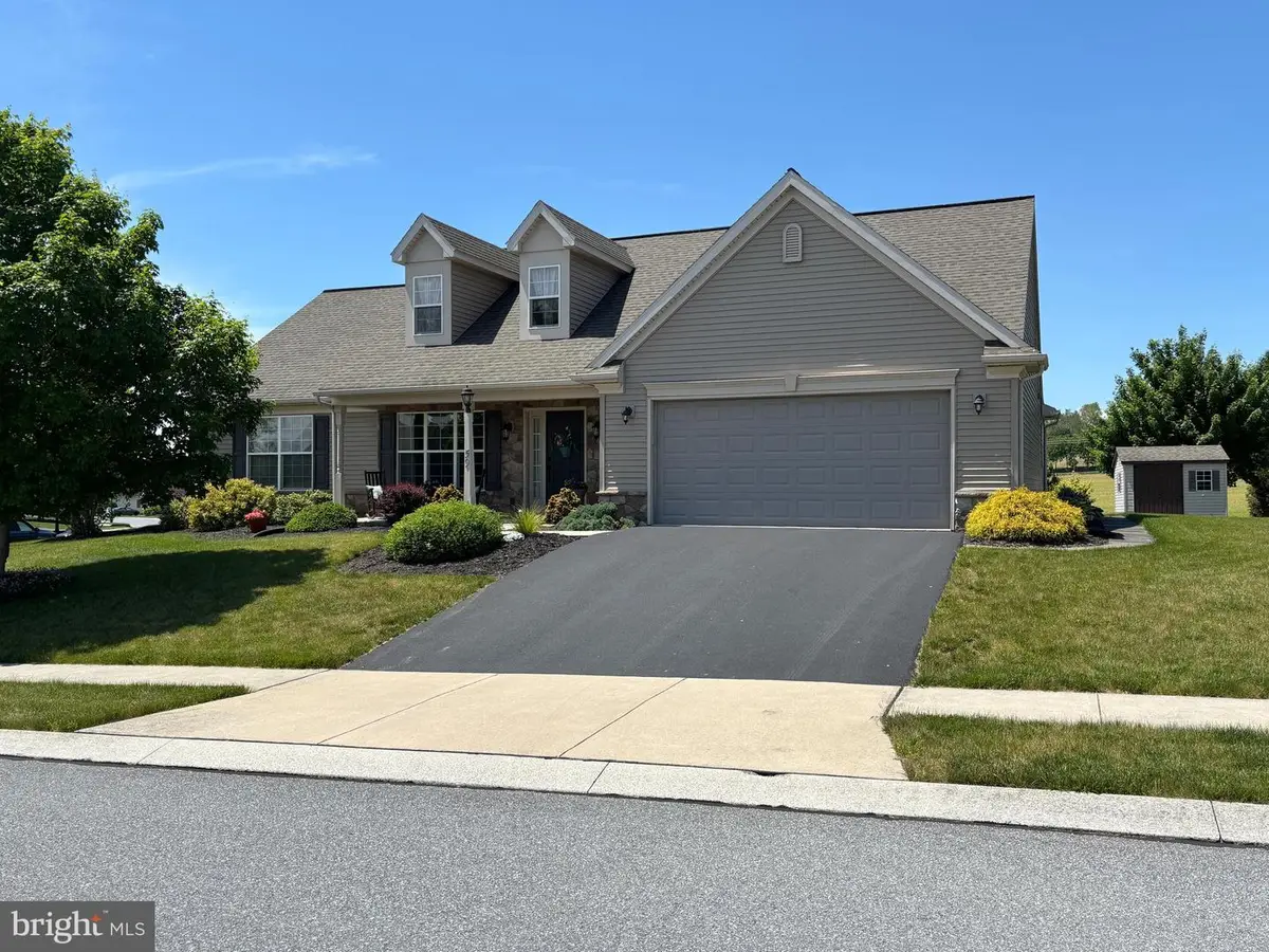 59 Bloomfield Dr, Ephrata, PA 17522 - #1