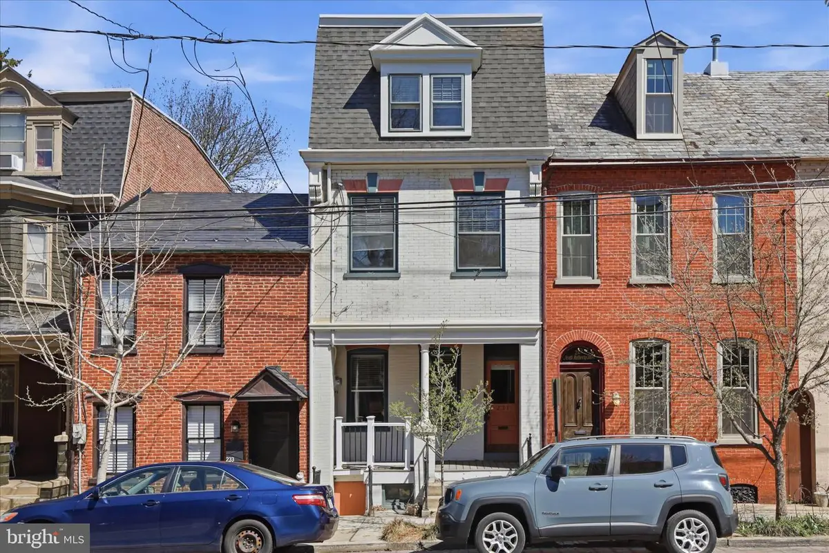231 N Mulberry St, Lancaster, PA 17603 - #1