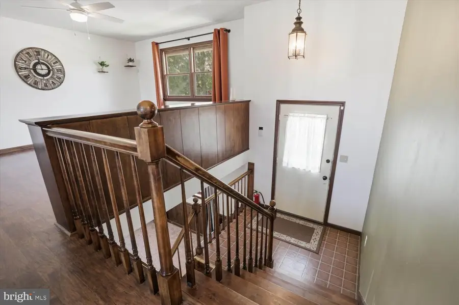 715 Center Ave, Ephrata, PA 17522 - #3