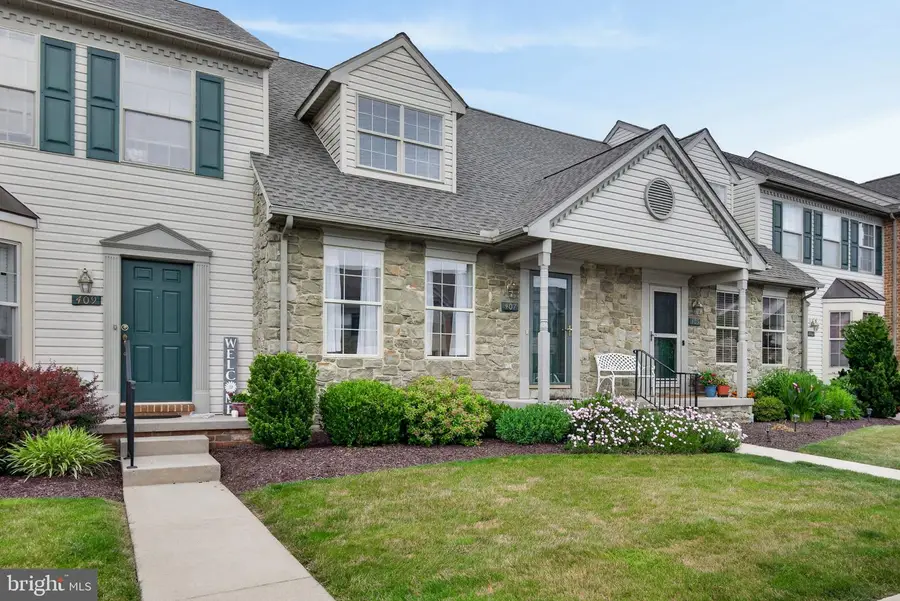 407 Cobblestone Ln, Lancaster, PA 17601 - #2