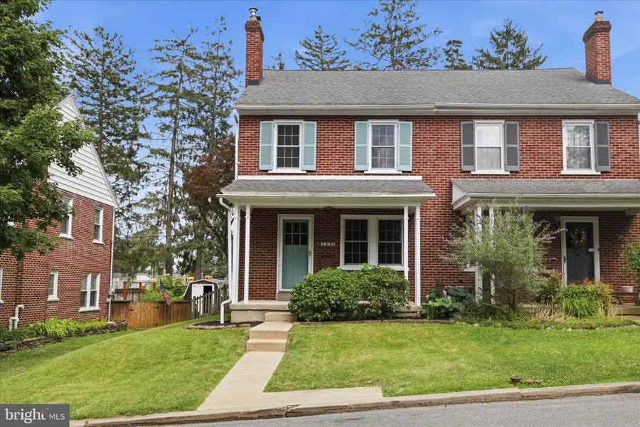 357 Atkins Ave, Lancaster, PA 17603 - #2