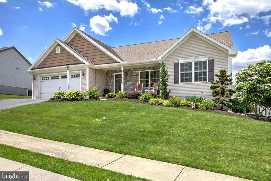 28 Gentle Dr, Terre Hill, PA 17581 - #2
