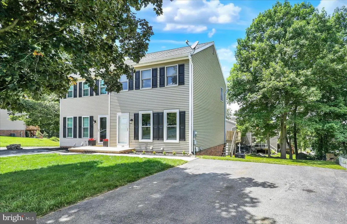 588 Mount Gretna Rd, Elizabethtown, PA 17022 - #1