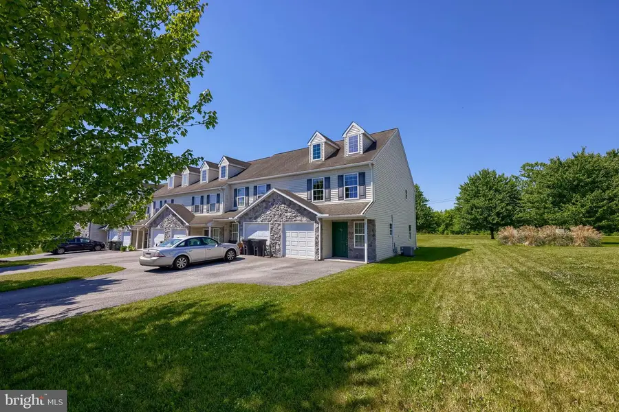 41 Heron Dr, Denver, PA 17517 - #3