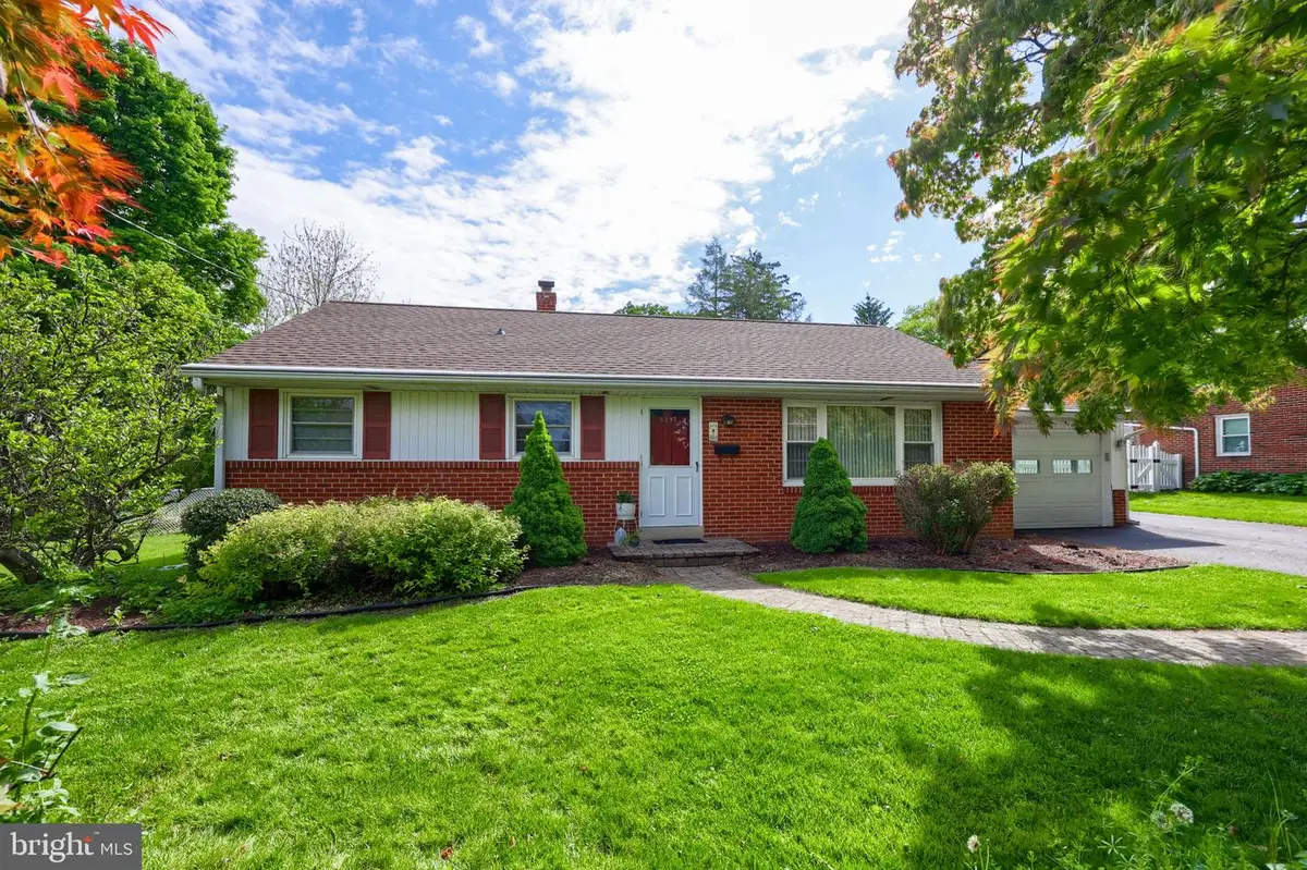 6291 Carpenter St, East Petersburg, PA 17520 - #1