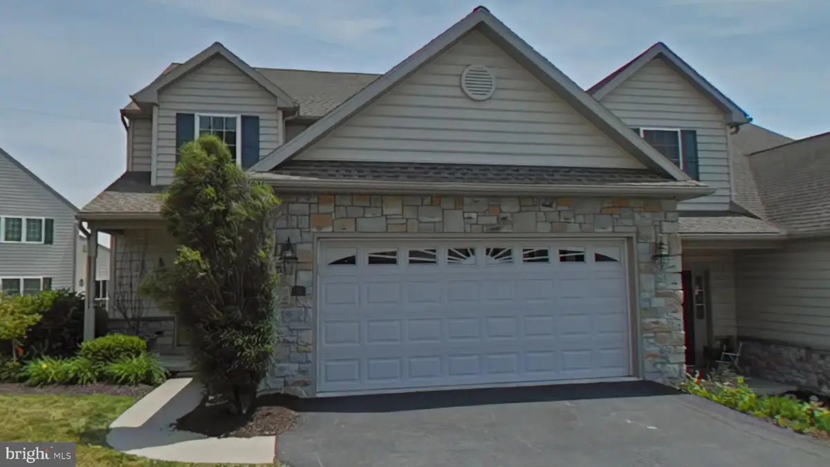 26 Southwoods Dr, Elizabethtown, PA 17022 - #1