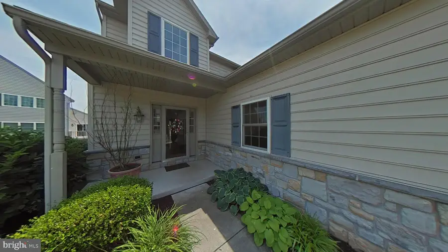 26 Southwoods Dr, Elizabethtown, PA 17022 - #2