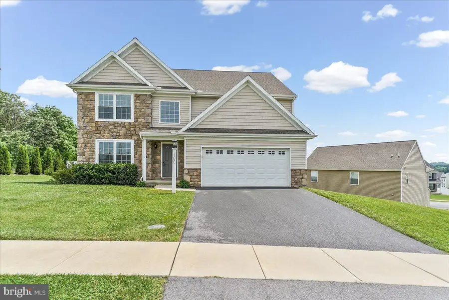 100 Magnolia Ln, New Providence, PA 17560 - #2