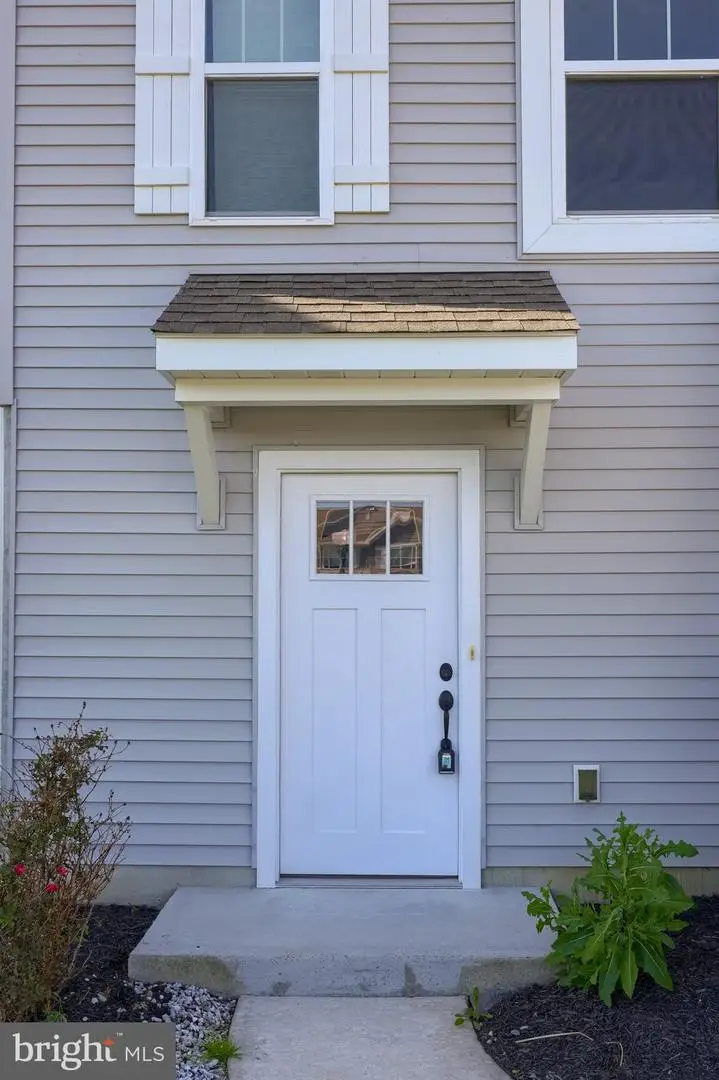 8 Southside Dr, Willow Street, PA 17584 - #2