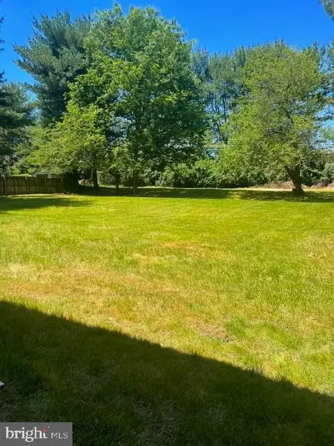 406 Charmayne Ave, Lancaster, PA 17603 - #2
