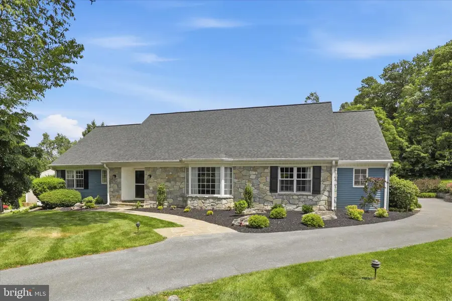 24 Bentley Smt, Lancaster, PA 17603 - #2
