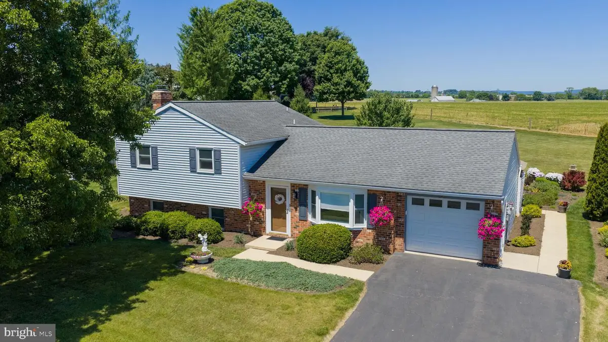 91 Buchland Rd, Ephrata, PA 17522 - #1