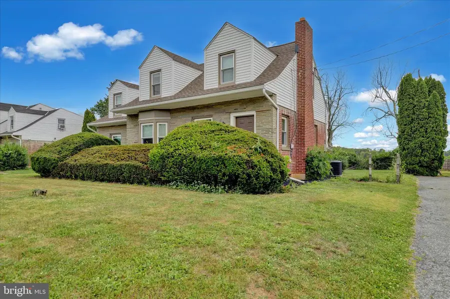2145 Fruitville Pike, Lancaster, PA 17601 - #2