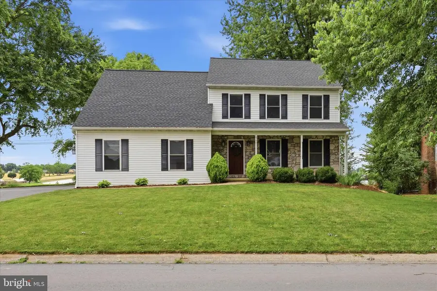 96 N Hershey Ave, Leola, PA 17540 - #2