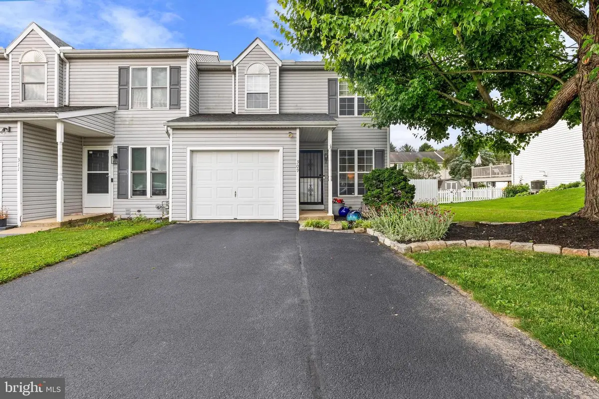 309 Parklawn Ct, Lancaster, PA 17601 - #1