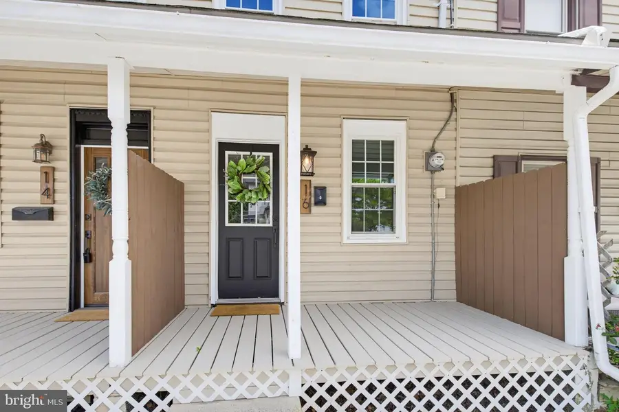 16 N Locust St, Lititz, PA 17543 - #2