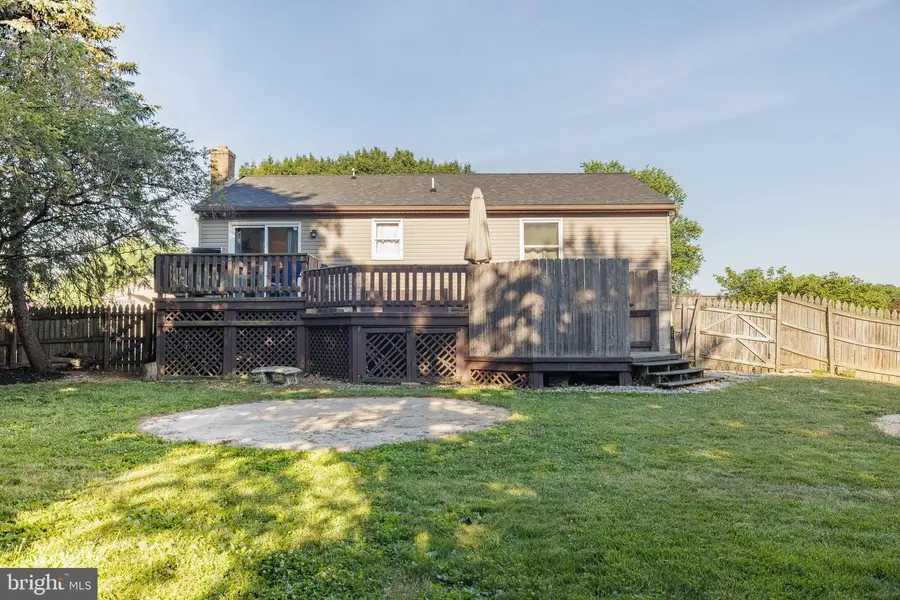 208 N Church St, Mountville, PA 17554 - #2